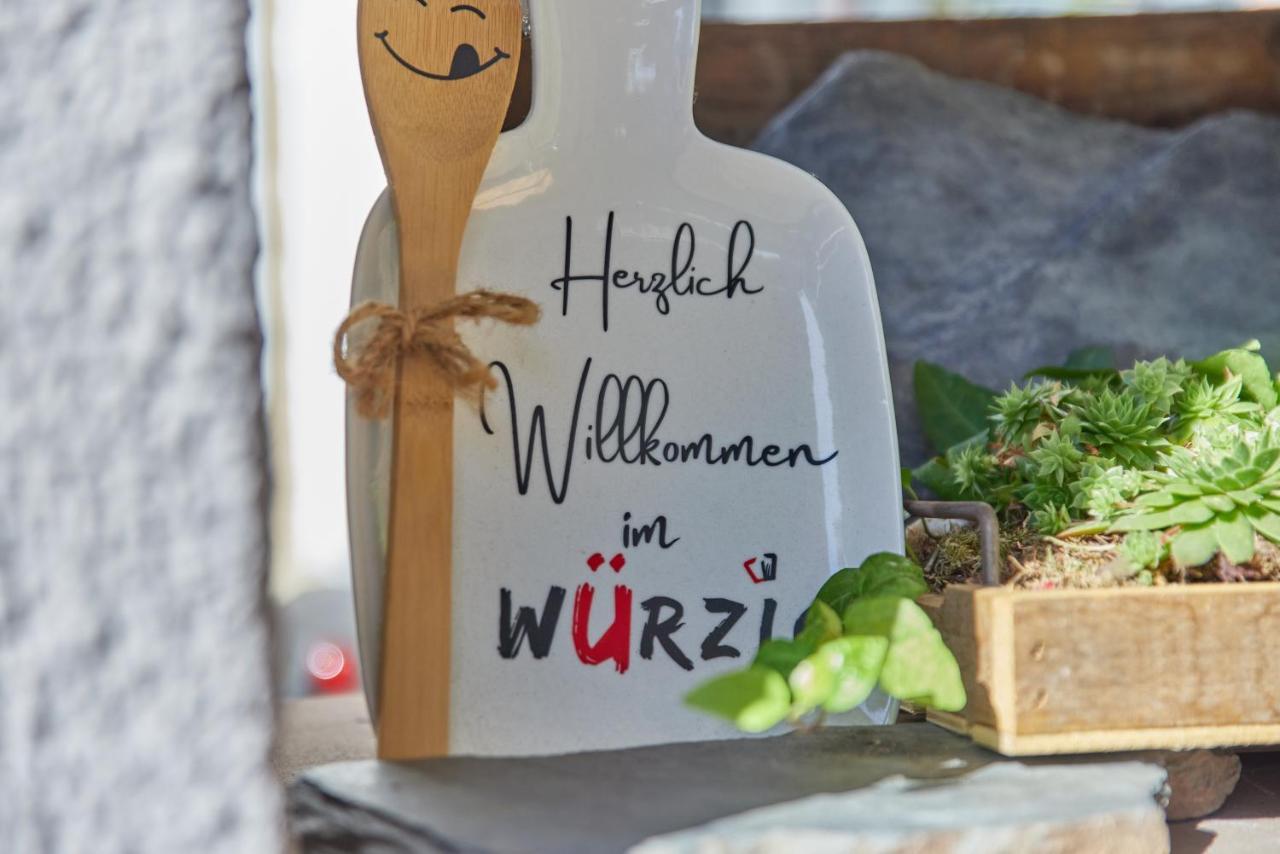 Hotel Restaurant Würzig Exterior foto